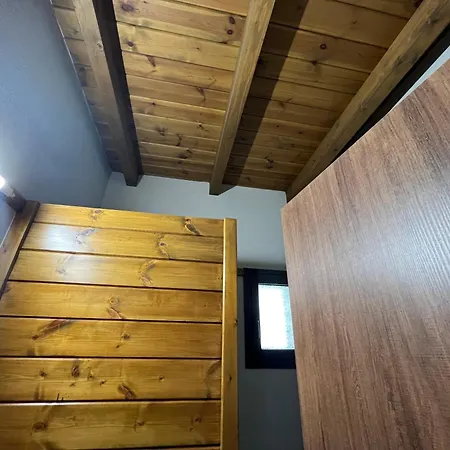 Chalet Forest House Vella